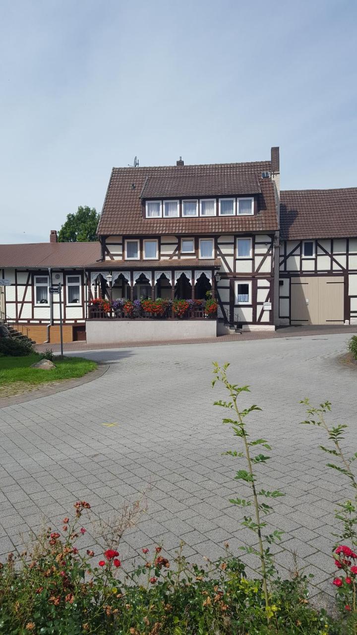 Gast- Und Pensionhaus Zur Linde Staufenberg  Exterior photo